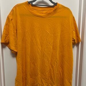 lululemon athletica Vibrant Orange Short Sleeve Tee